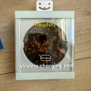 Heyday Tortoise Shell Wireless Charging Pad